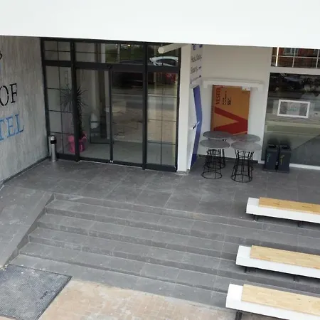 ホテル Mof Comfort