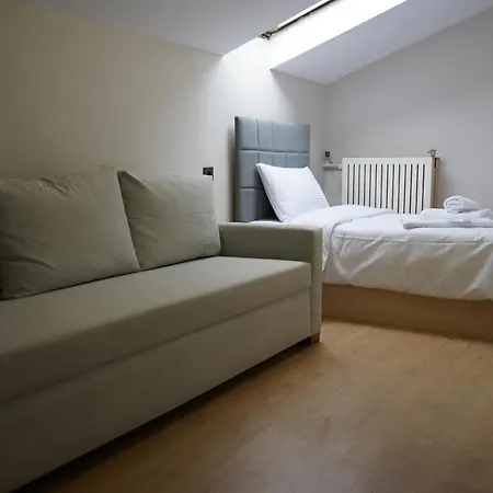 Ξενοδοχείο Mof Comfort 3*