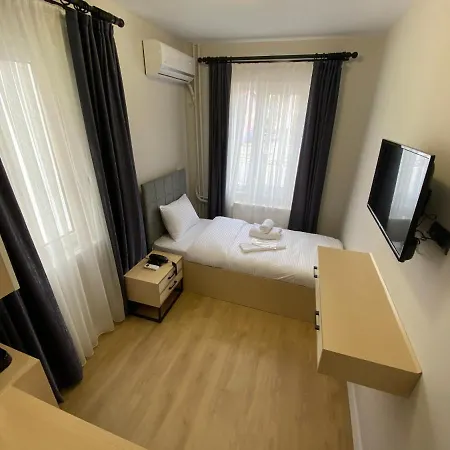 Отель Mof Comfort 3*