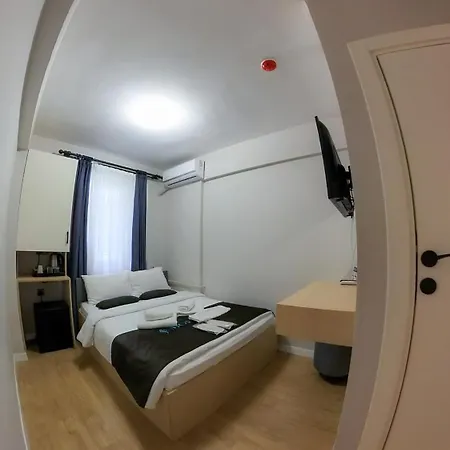 Mof Comfort Hotel *