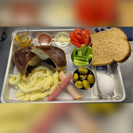 Mof Comfort ホテル