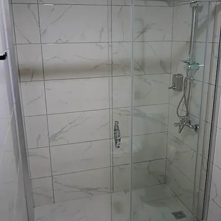 Mof Comfort Hotel